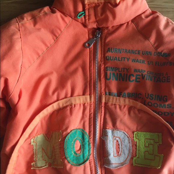 Vintage Style 2T Orange Puffer Jacket - Picture 4 of 5